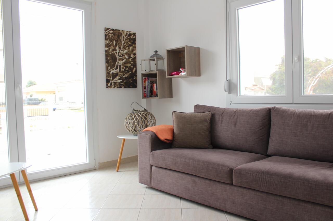 Pares Comfort Apartment เนอา คาร์วาลี ภายนอก รูปภาพ